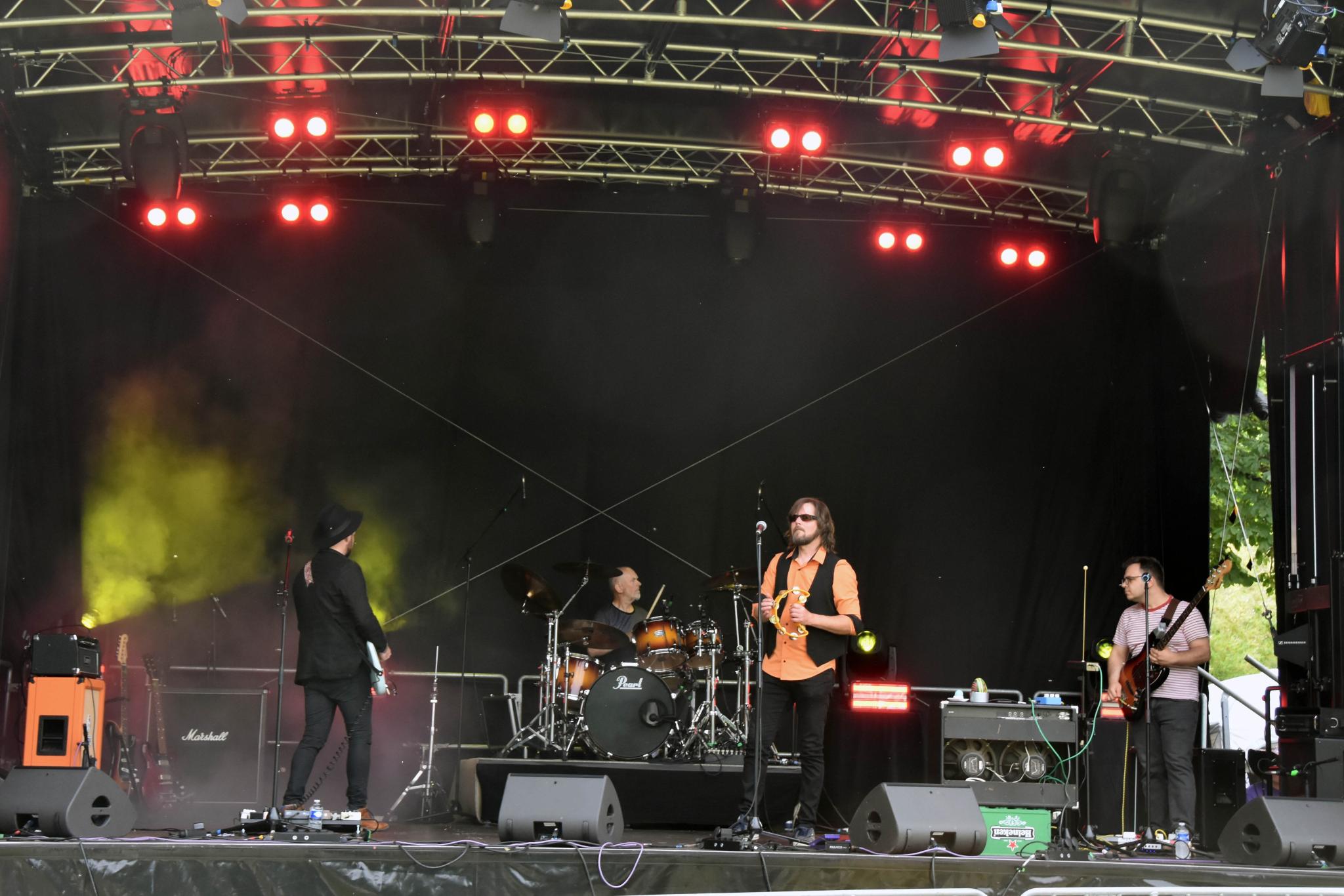 Die Band Orange Door trat am Sonntag auf der Rockwiese auf.